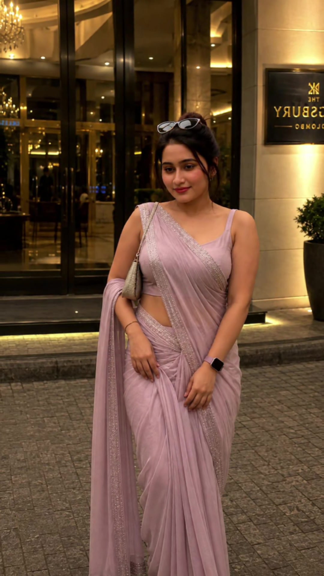 @@★彡[🇱🇰Shanika🇰🇼]彡★