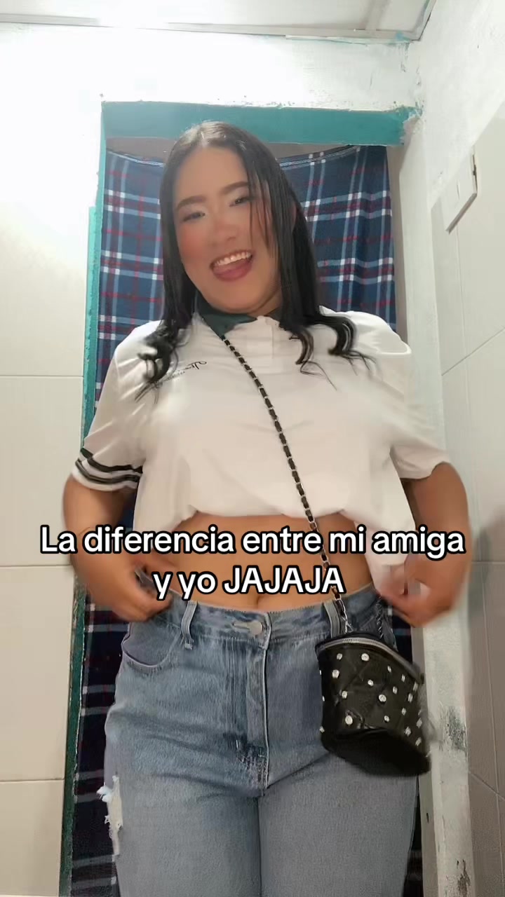 @Angie Amaris🐝