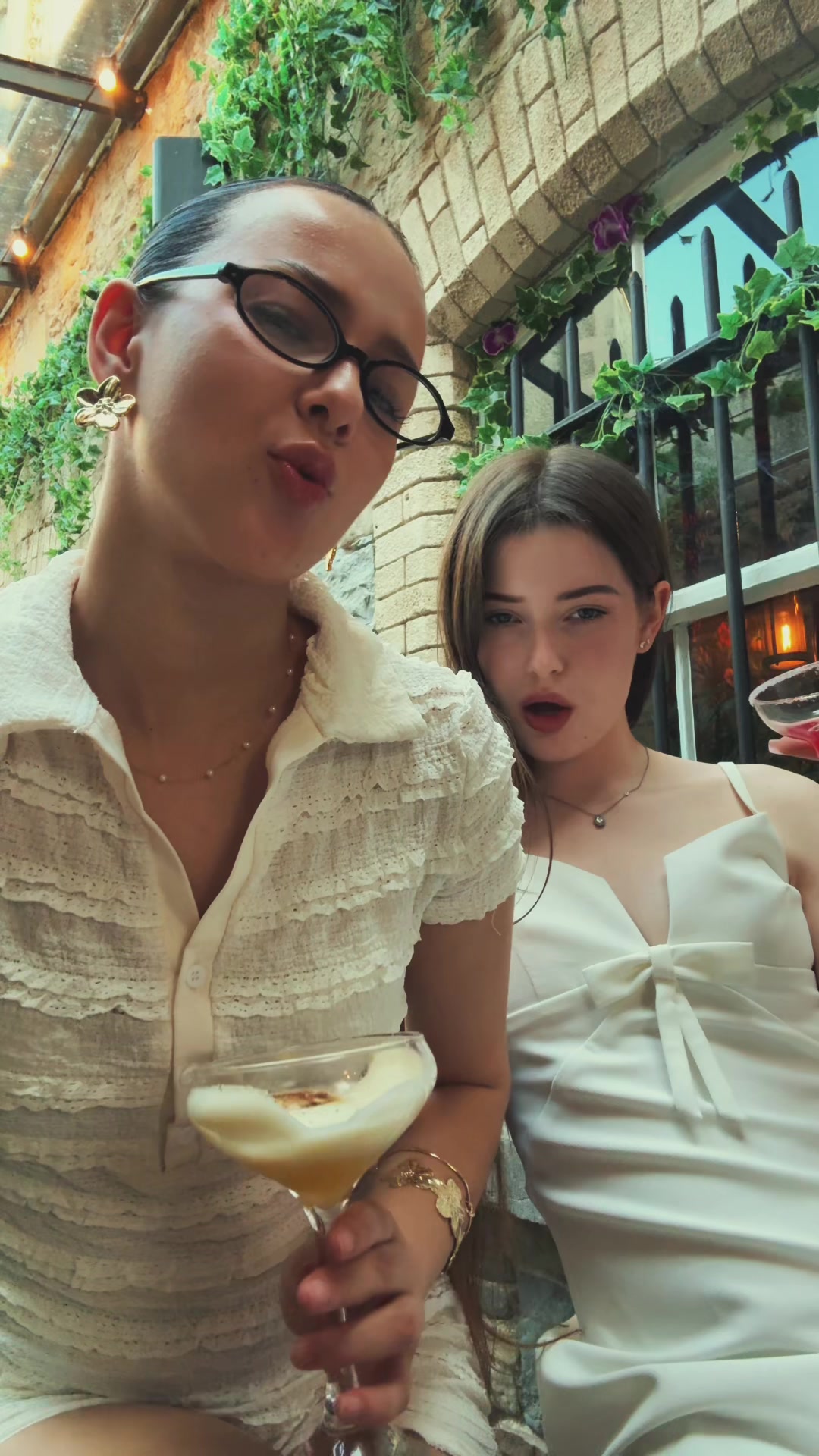 @nneonilaaaa