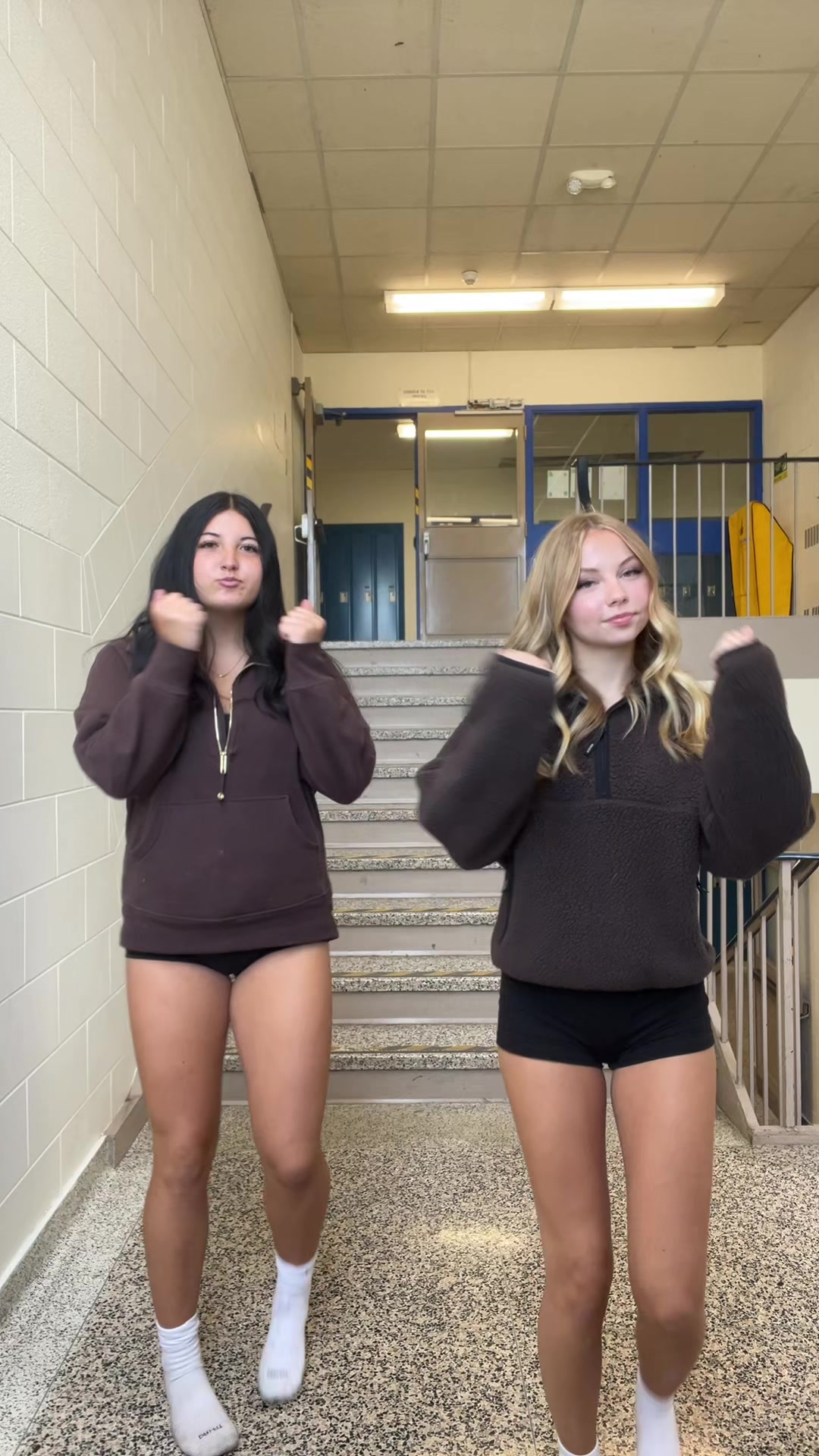 @avaellie