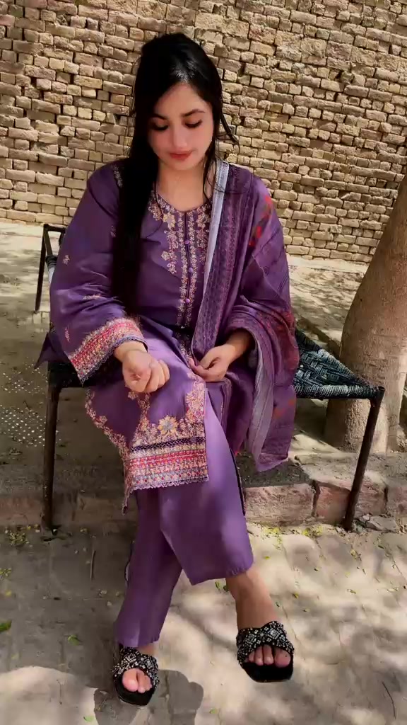 @Rubinajani