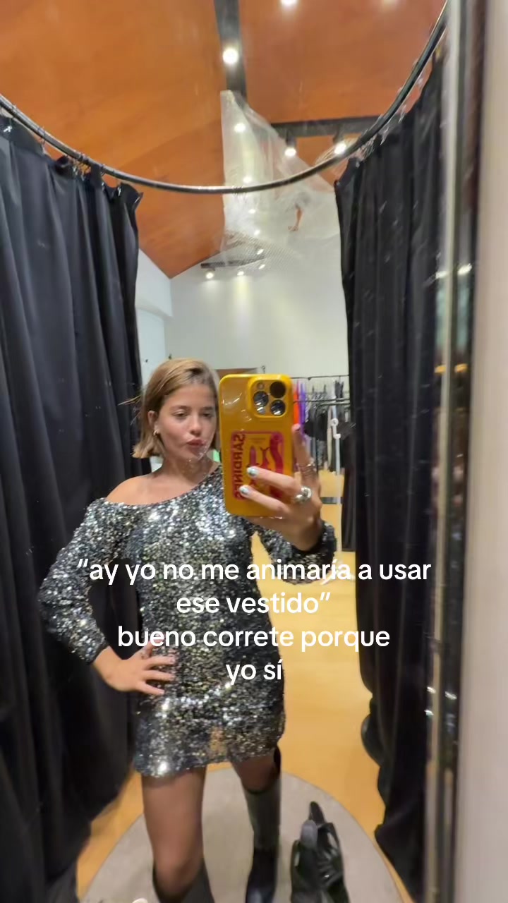 @this is lara sanchez ★