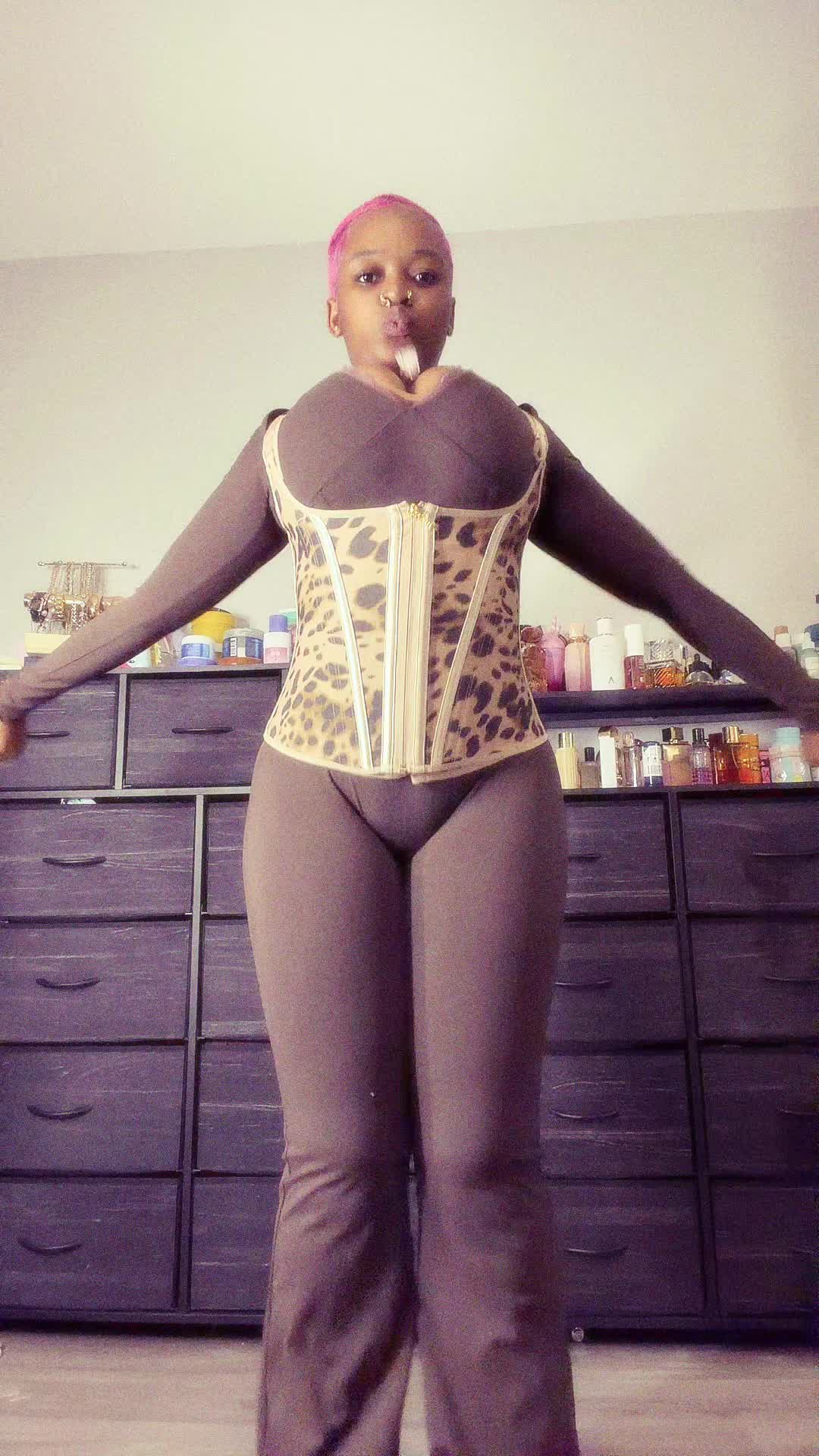 @jamillia
