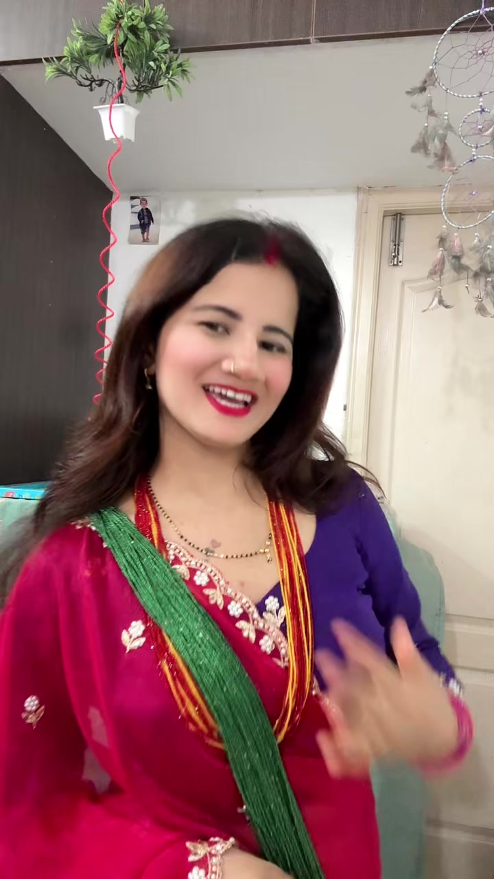 @Deepika__Dhami🦋