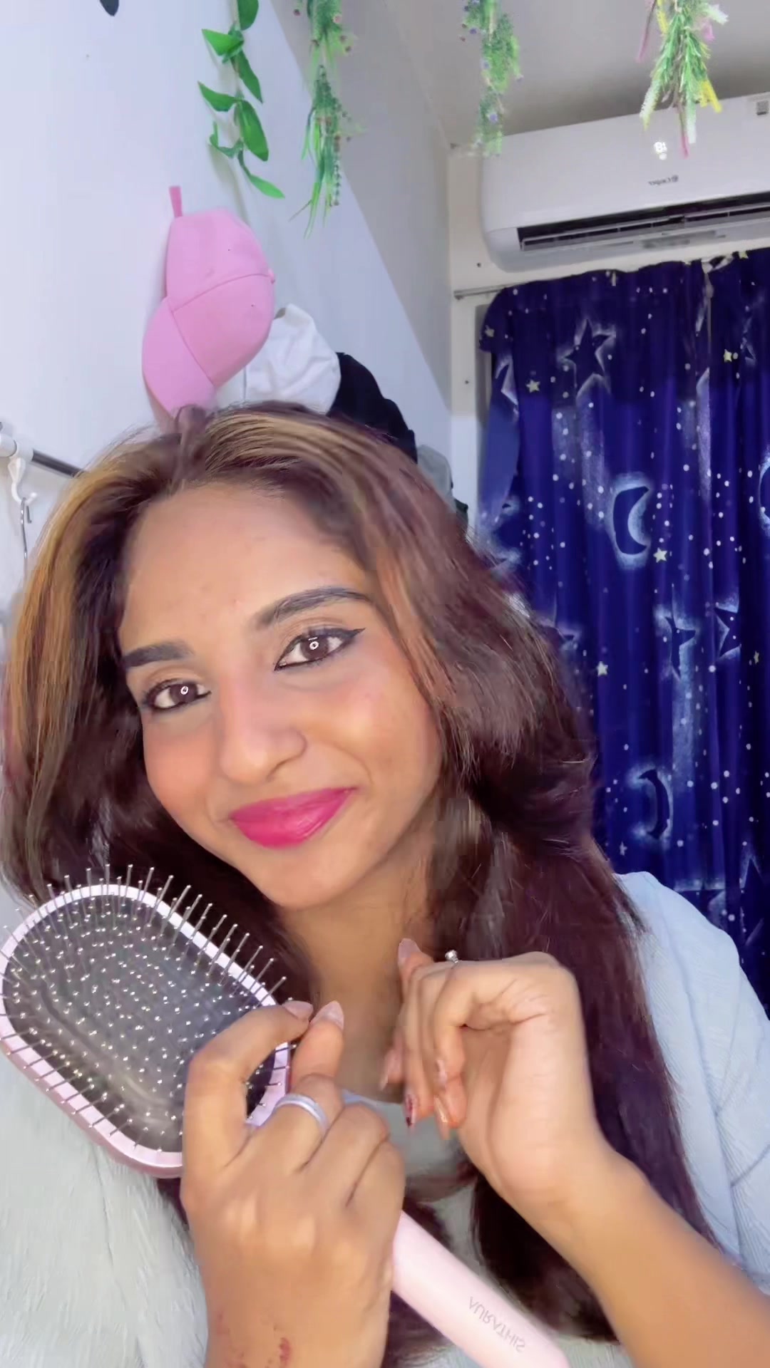 @_.moganapriya