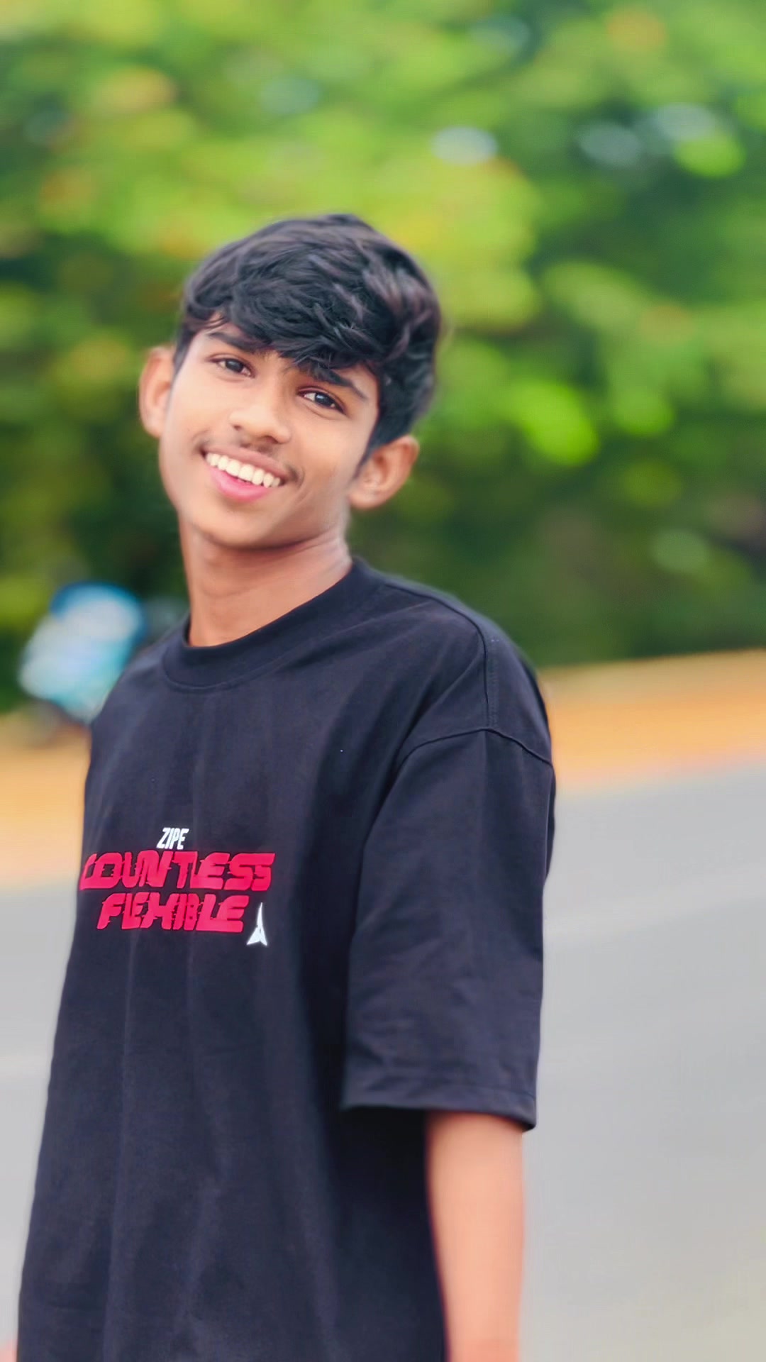 @&bull; 𝑺𝒂𝒄𝒉𝒊𝒕𝒉 🐬"