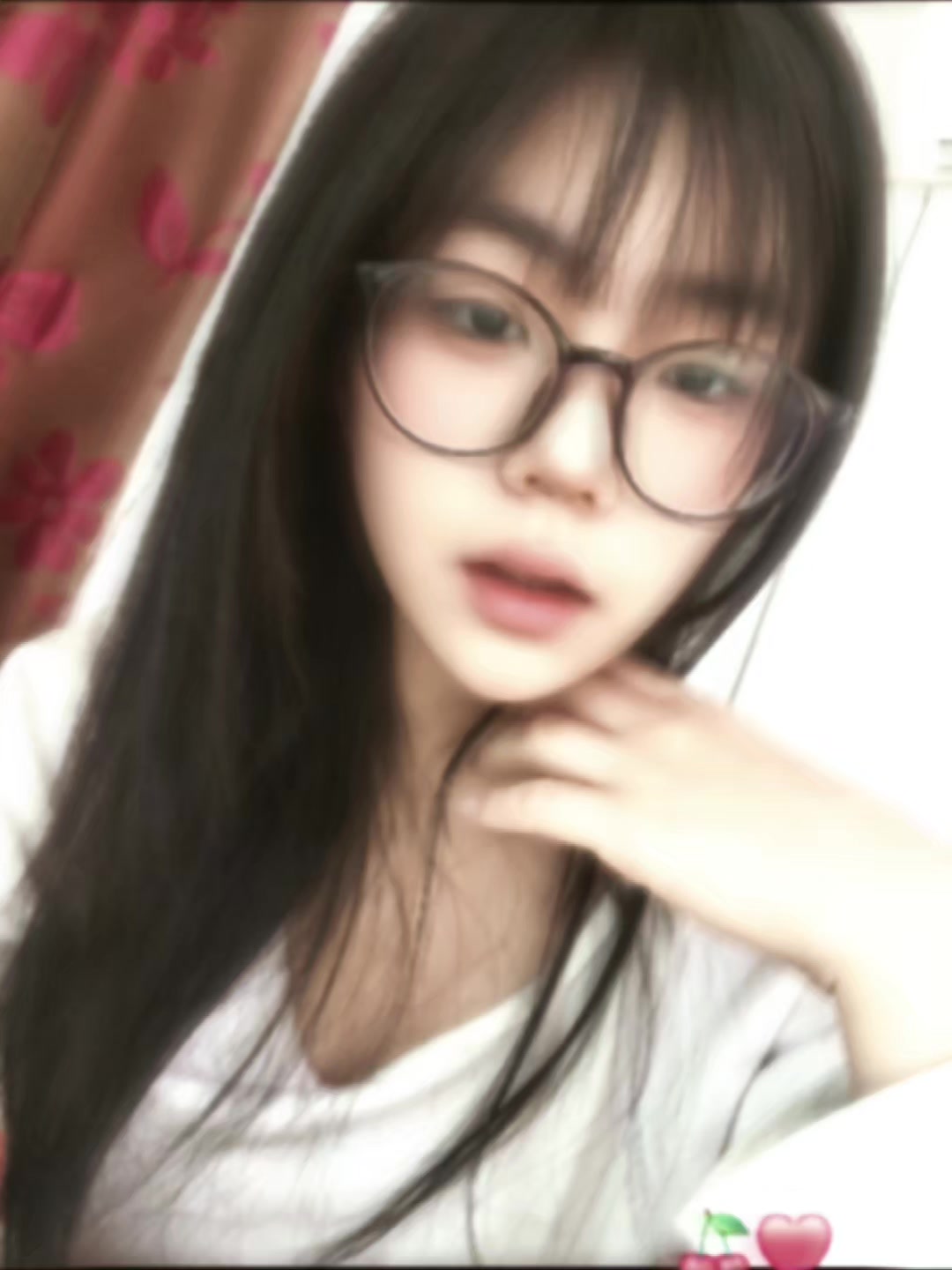 @ෆ
