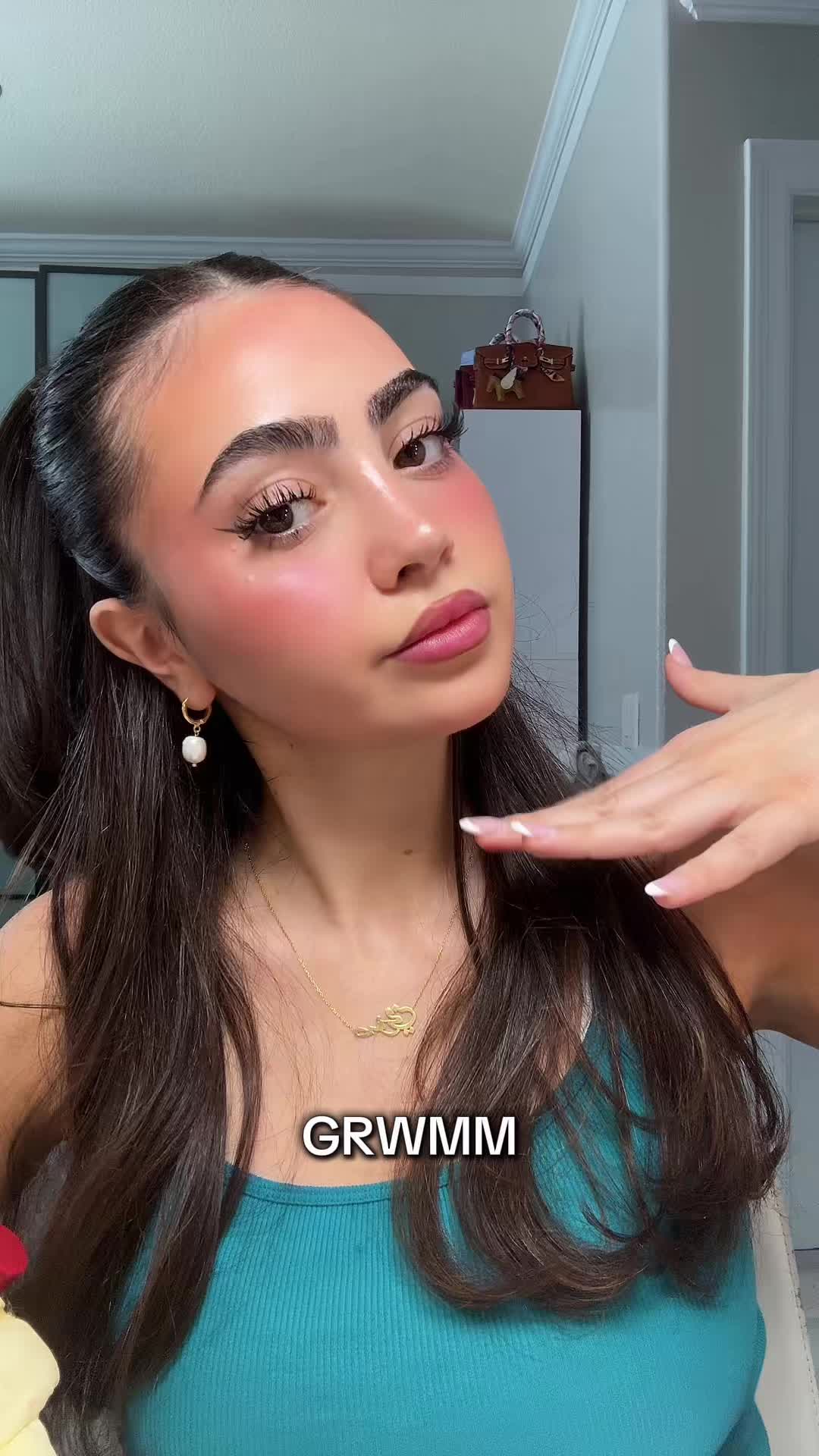 @sophie