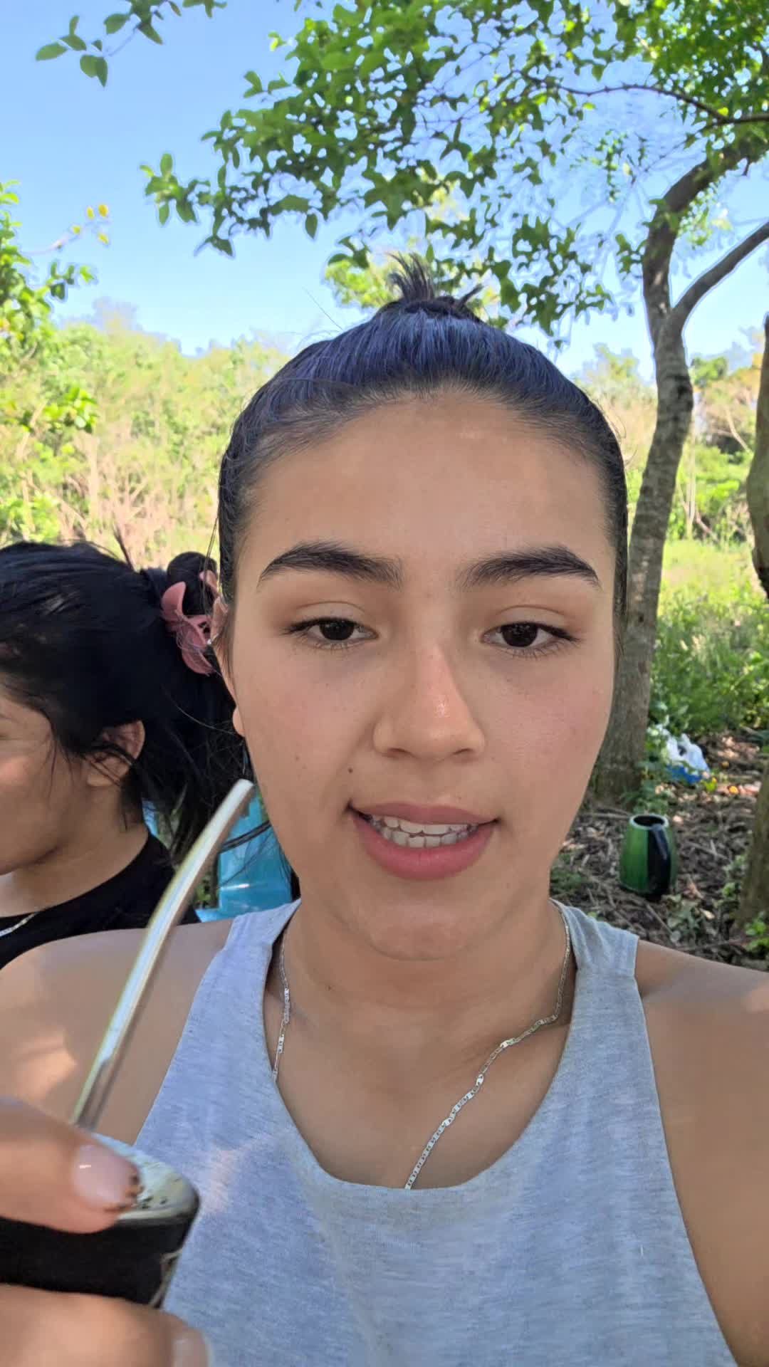 @Lali González🦋👽💫🚼