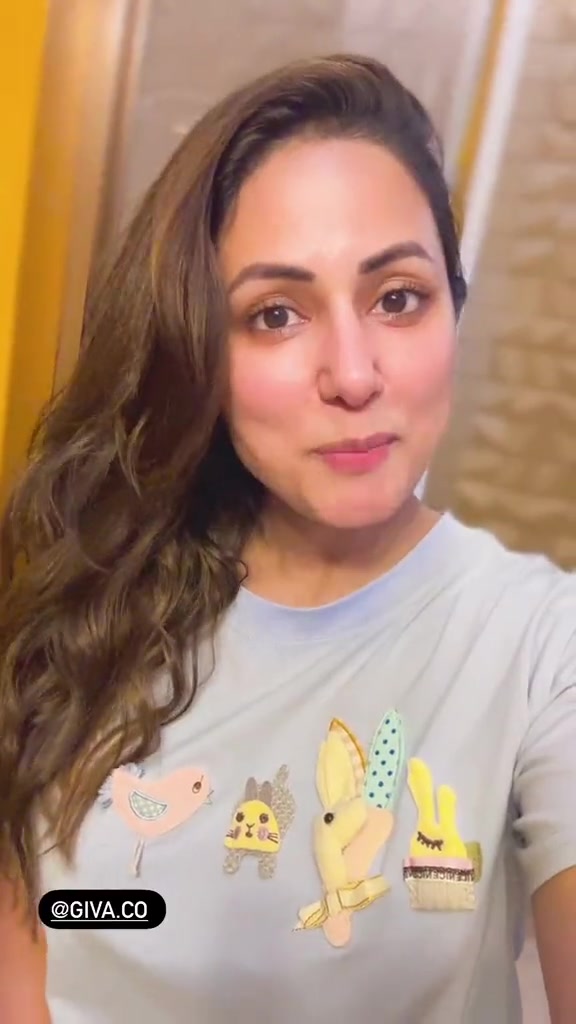 @Hina Khan 💎