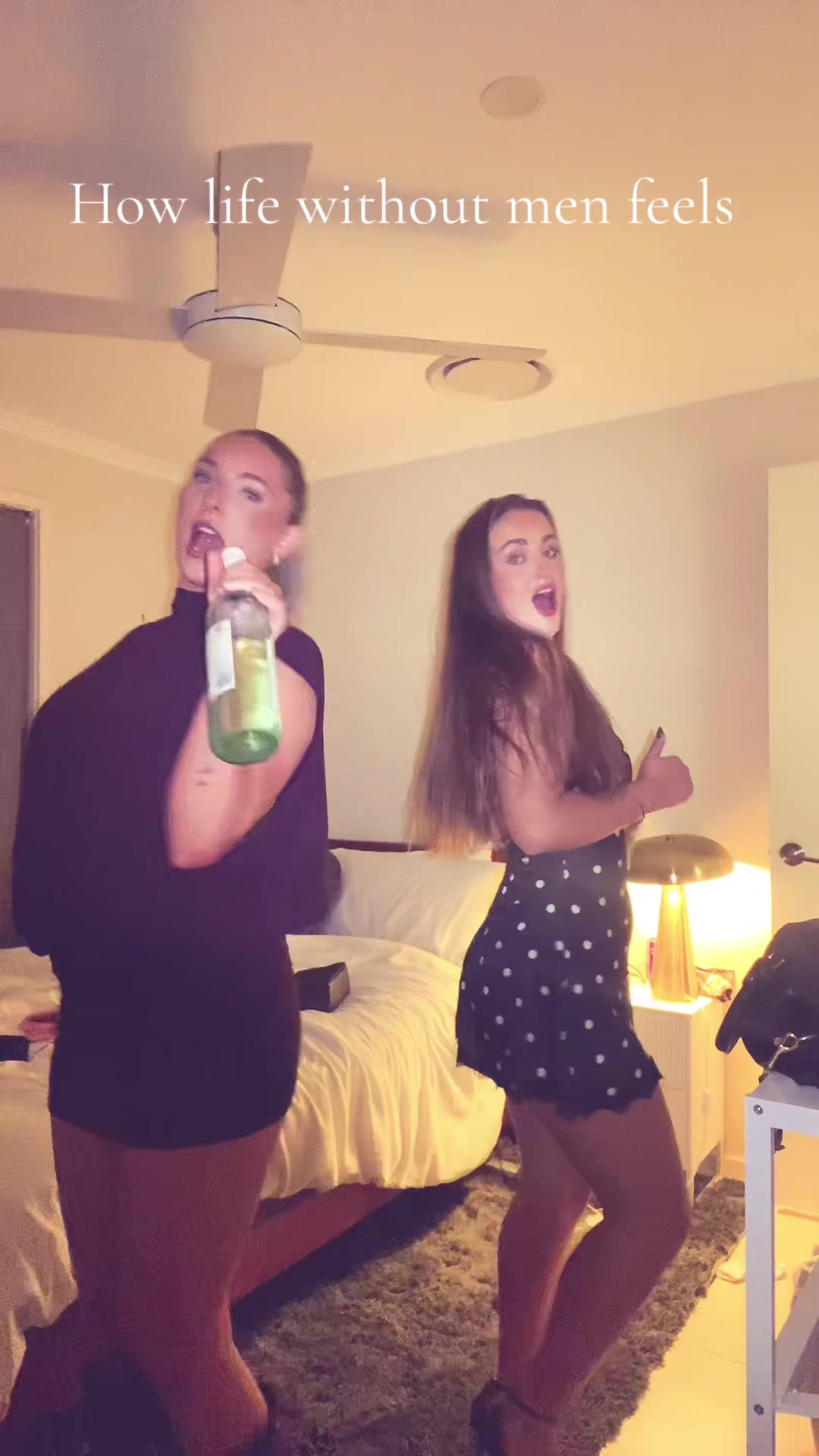 @Caitlinburke