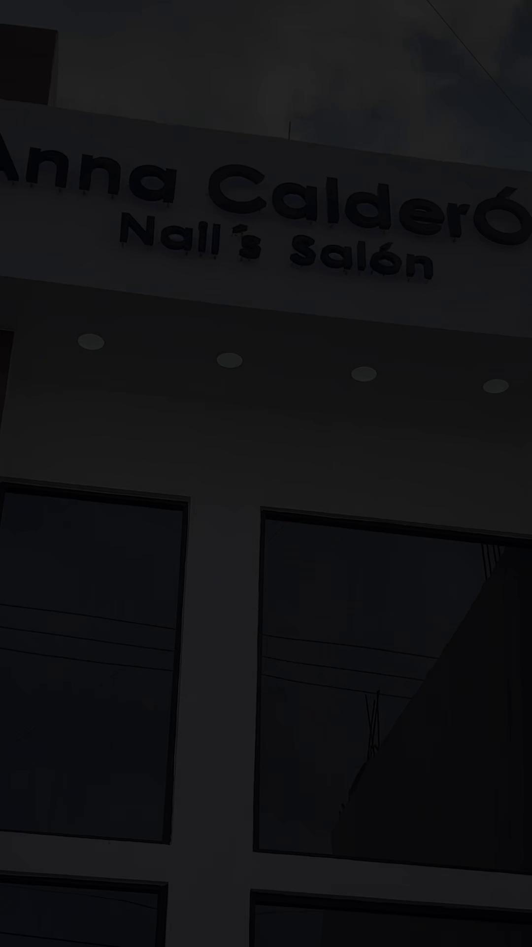 @bellaluengo.nails1