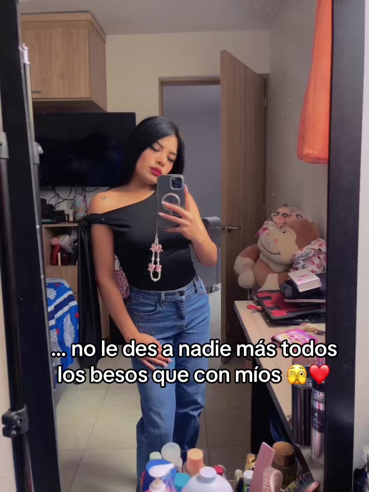 @𝓙𝓾𝓵𝓲𝓪𝓷𝓪 🖤