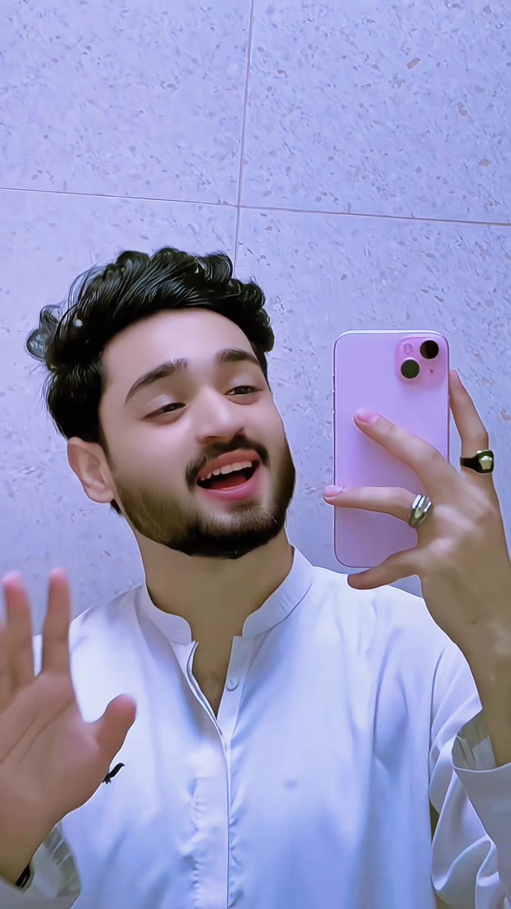 @⚜️جنيد_بھٽو⚜️