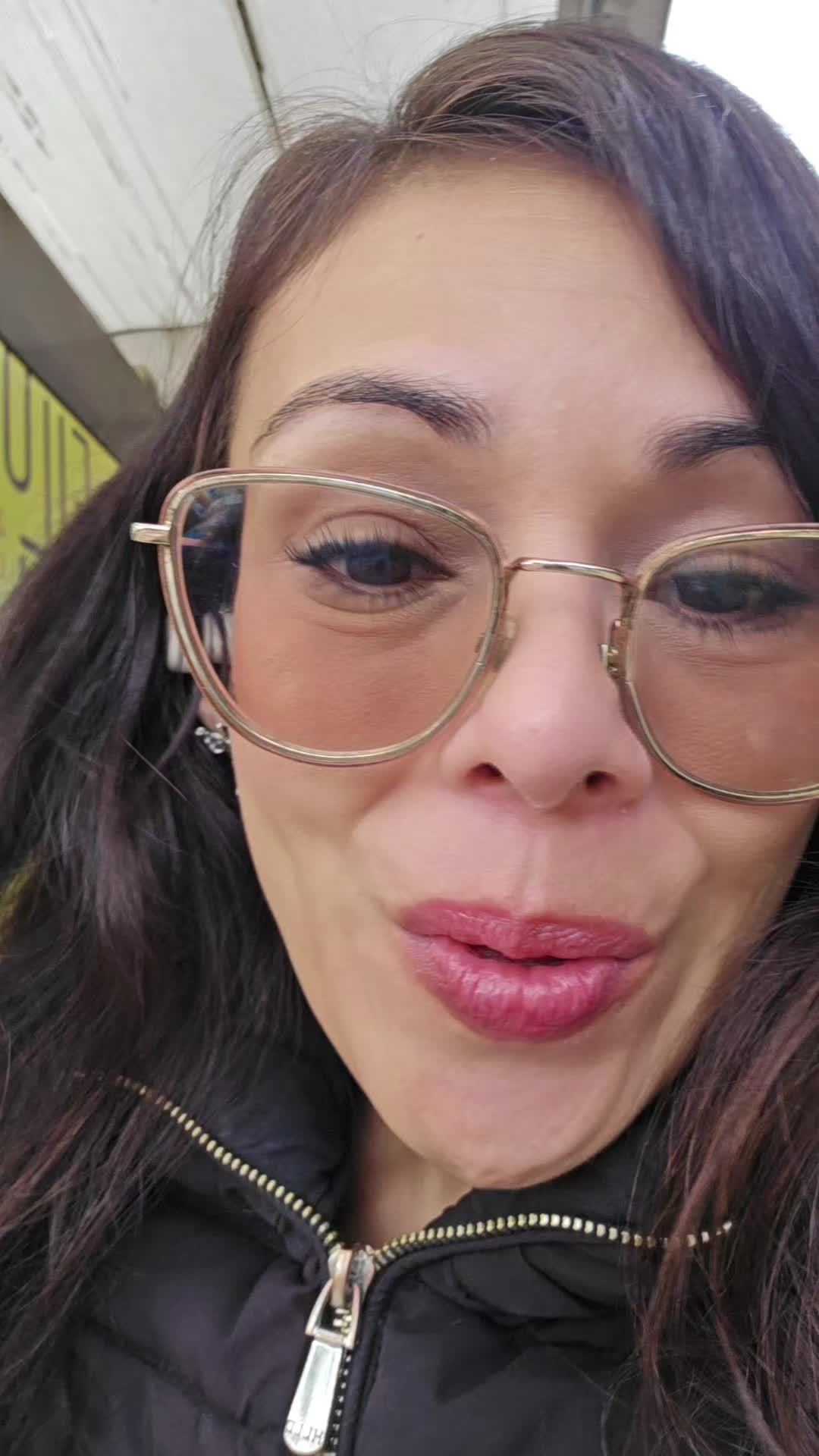 @Danytza
