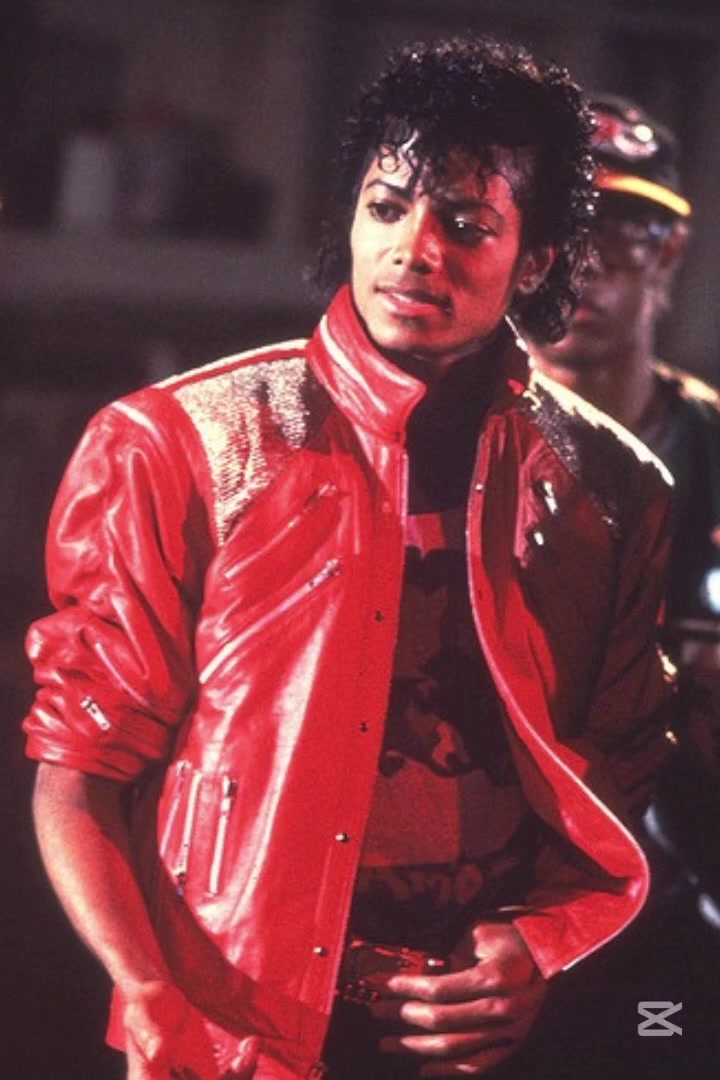 @&middot;.&cedil;&cedil;.&middot;♩♪♫ℳ𝒿&middot;.&cedil;&cedil;.&middot;♩♪♫ Millie&reg;