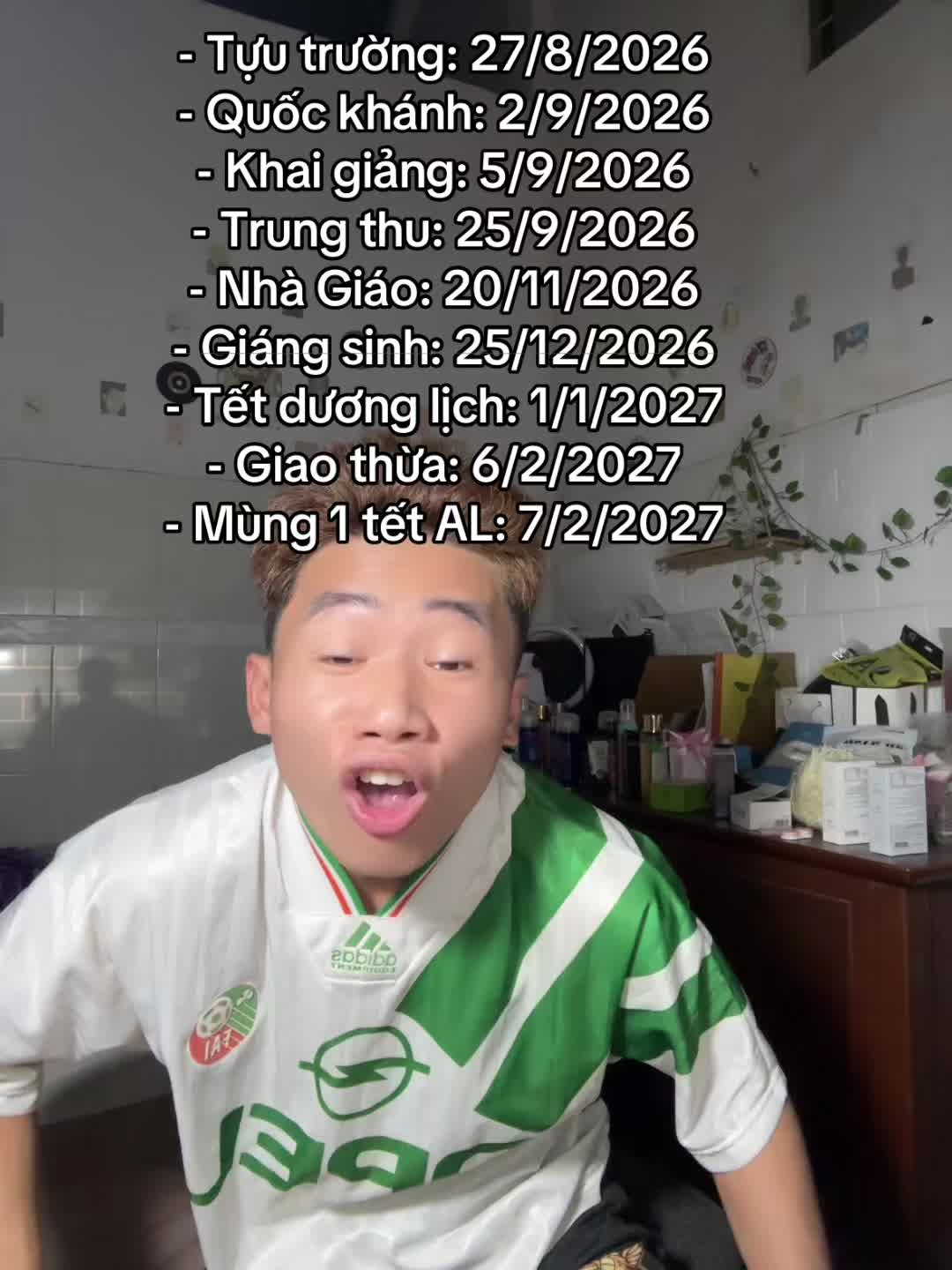 @đứa trẻ kh&ocirc;ng c&oacute; mẹ