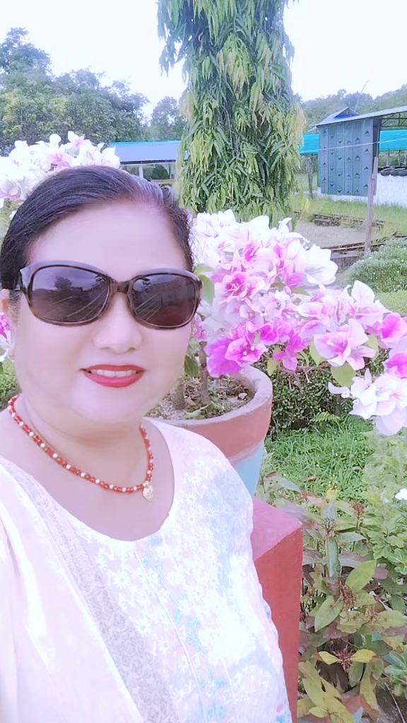 @शुष्मा💐💐💐