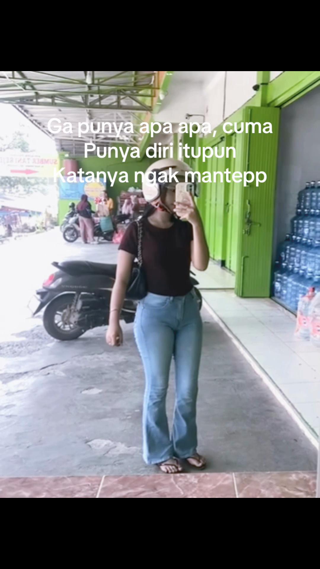 @🧟