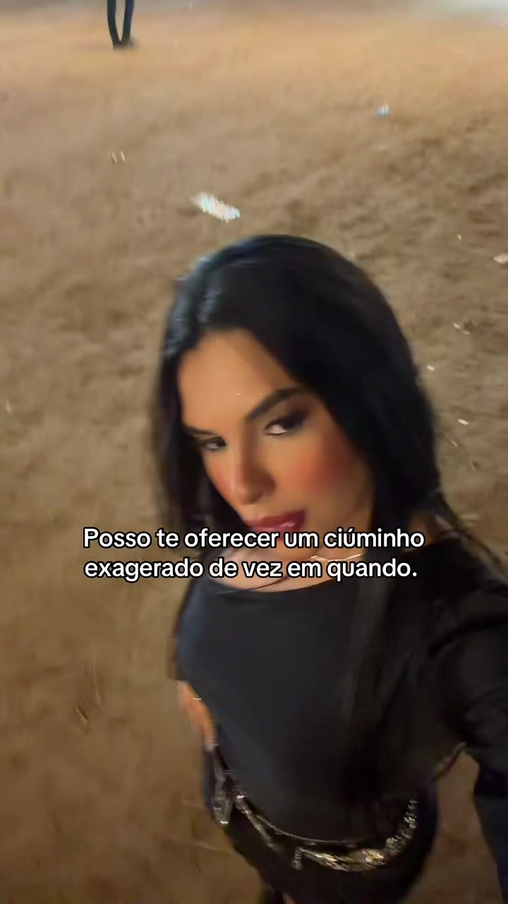 @naelypereira
