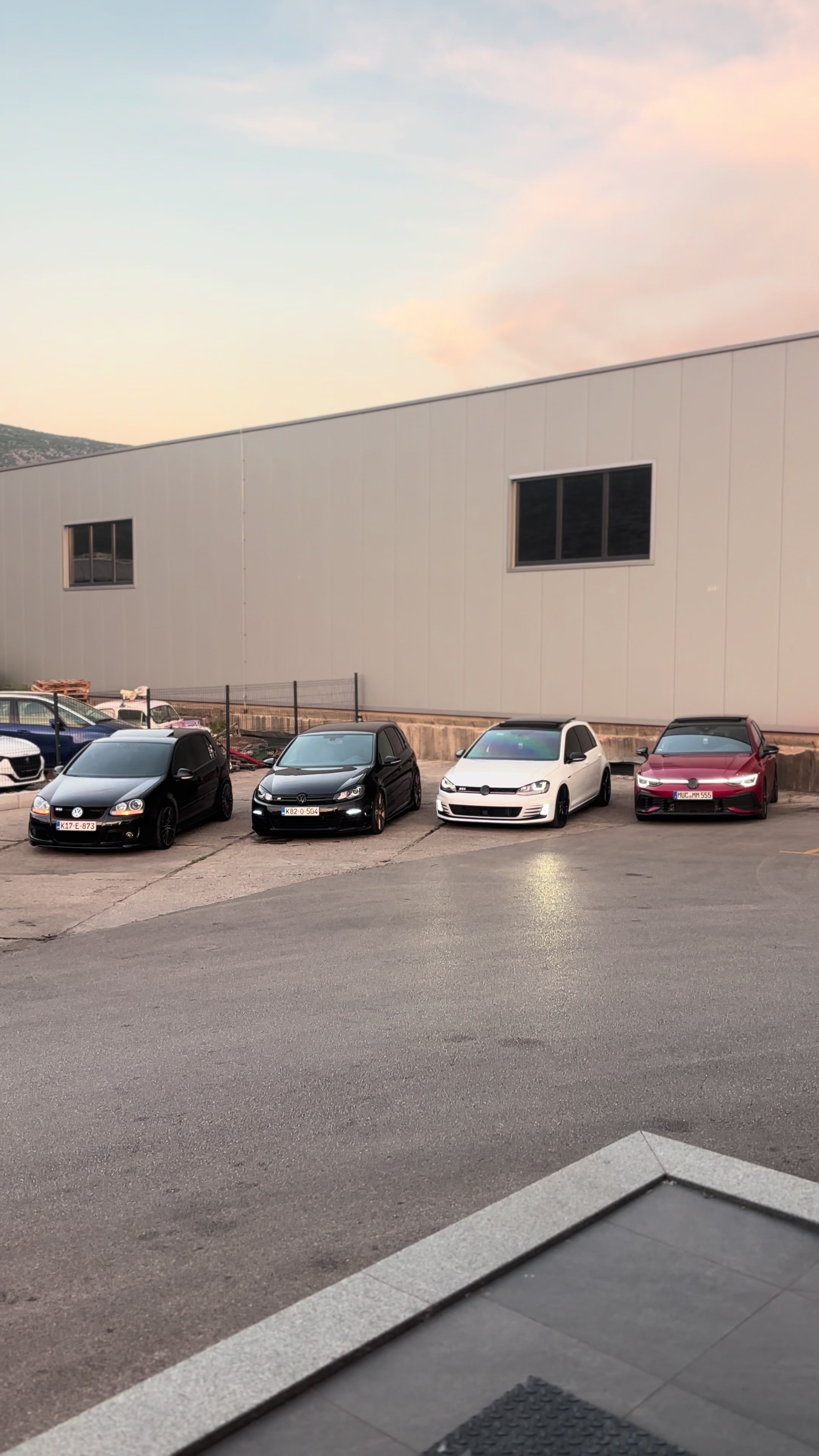 @WHITEGTI