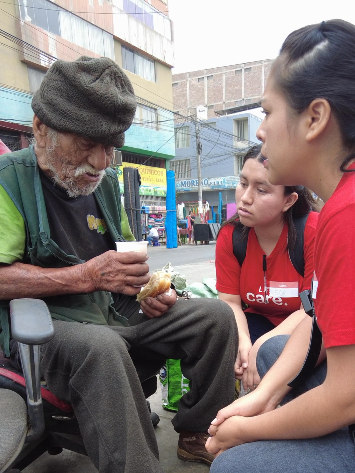 @AdoptaUnAbuelito