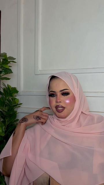 @FARAH ARTS シ 💜