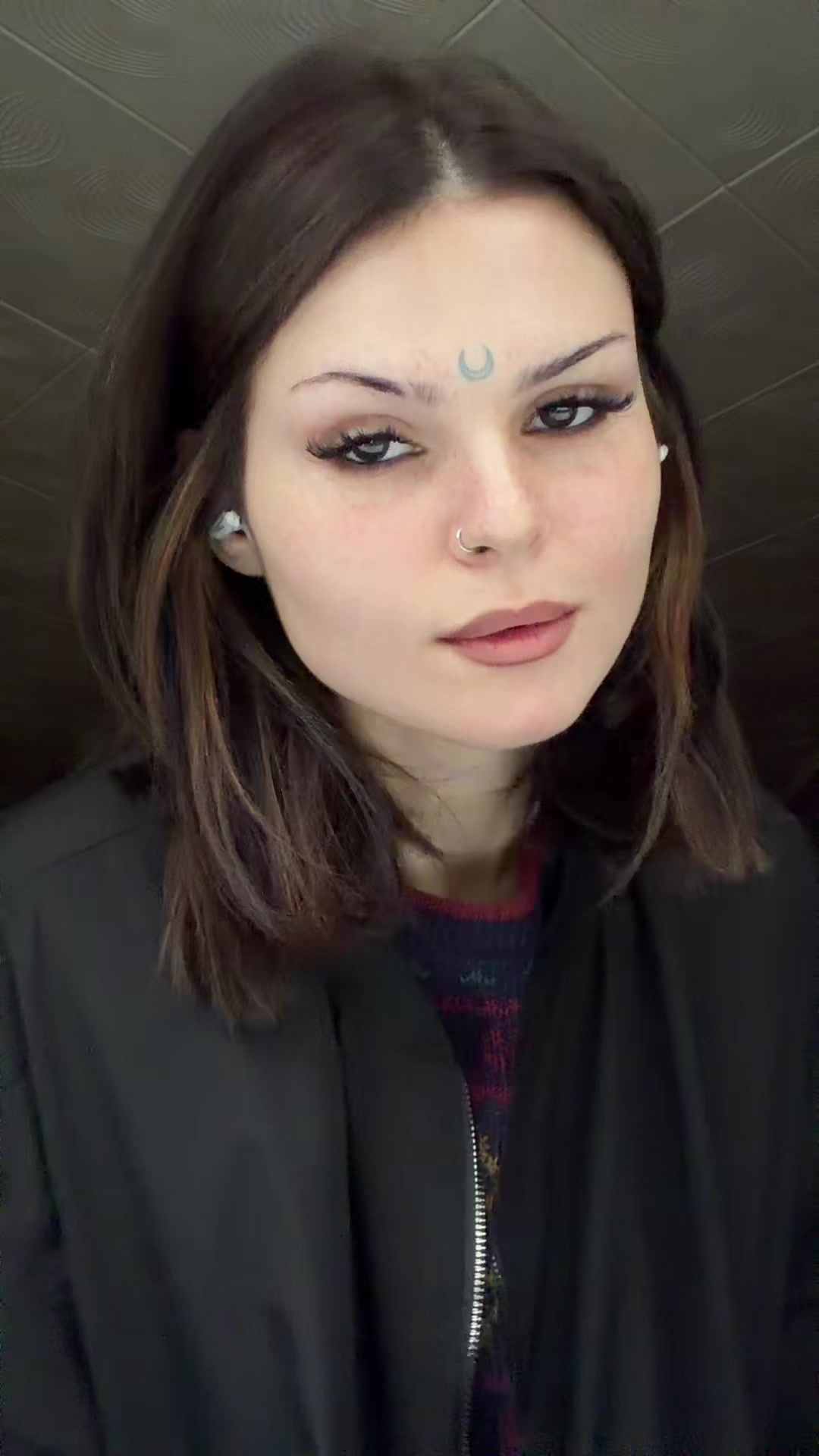 @слёзкина ариша