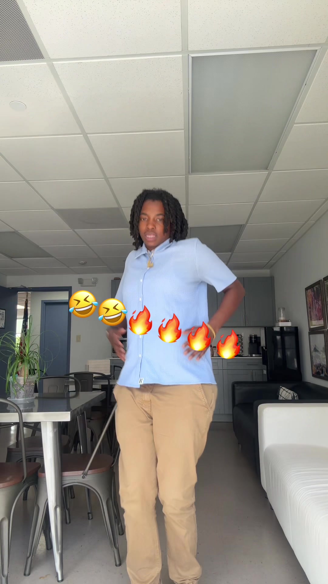 @ms.twirlthemhips 🤪