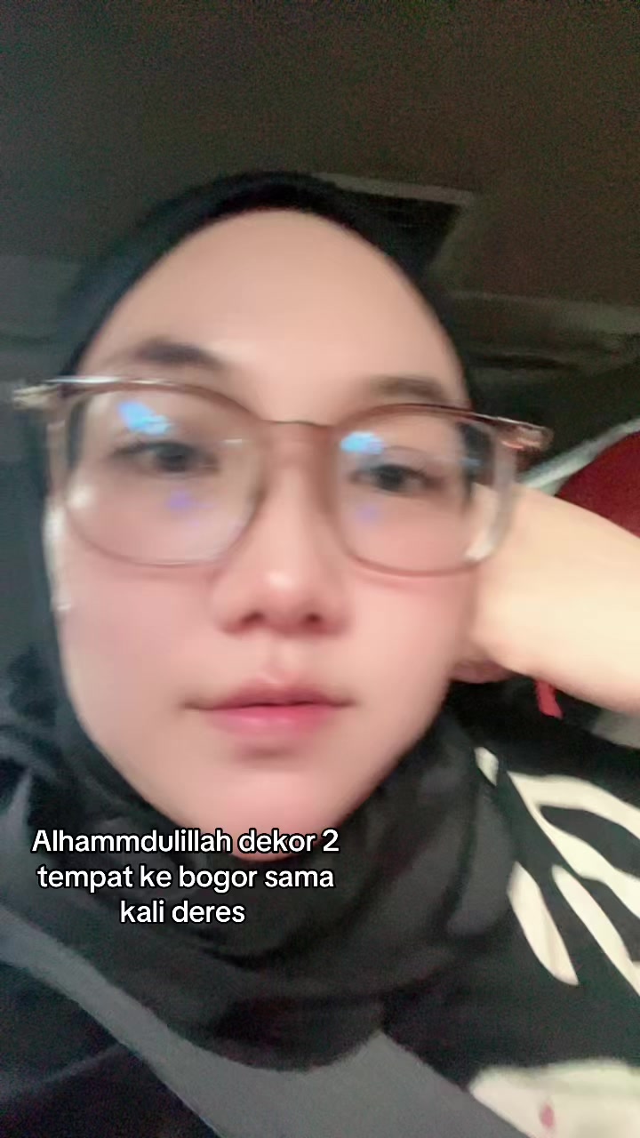 @finaQurniawati_MUA