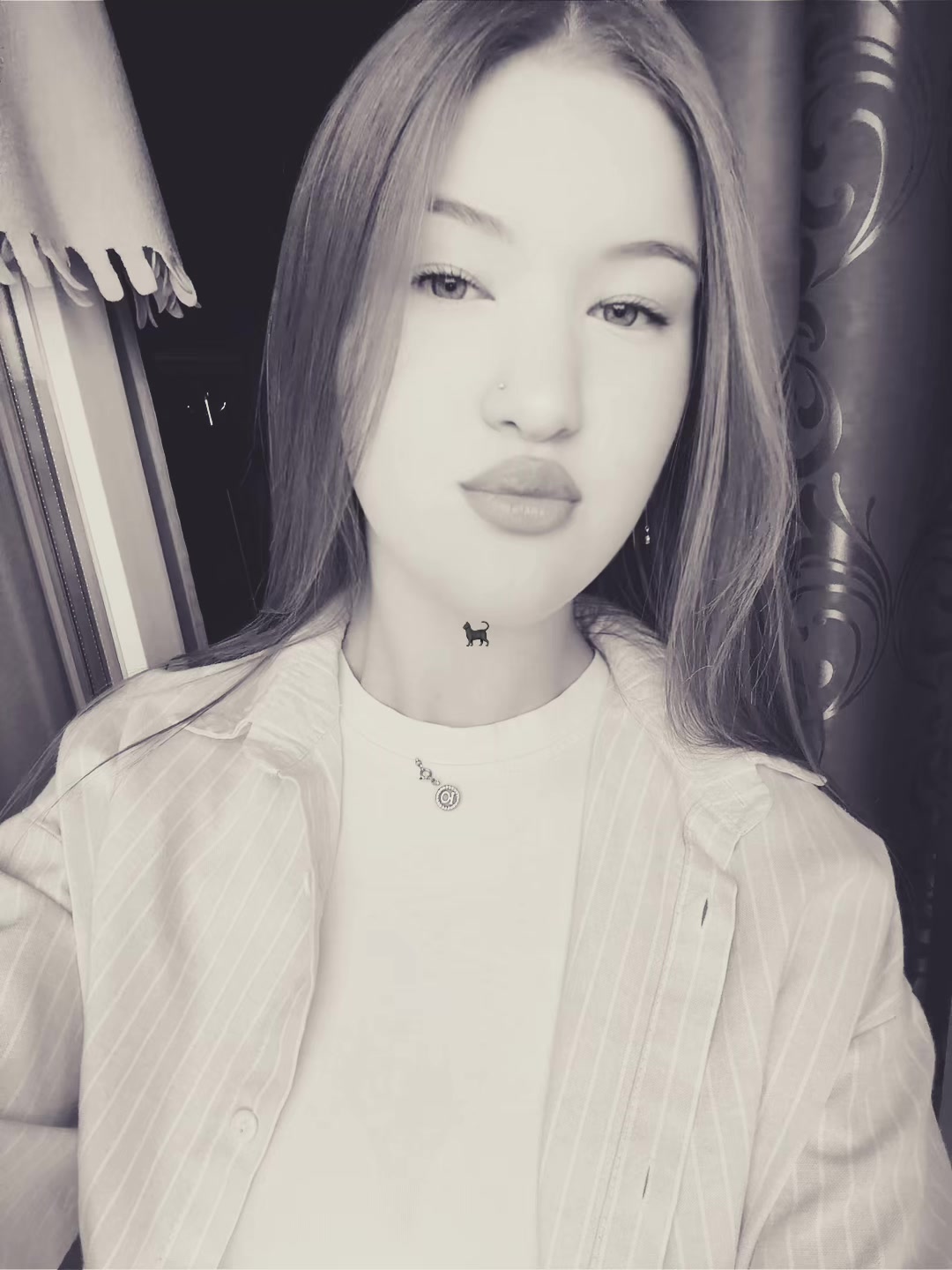@𝓎