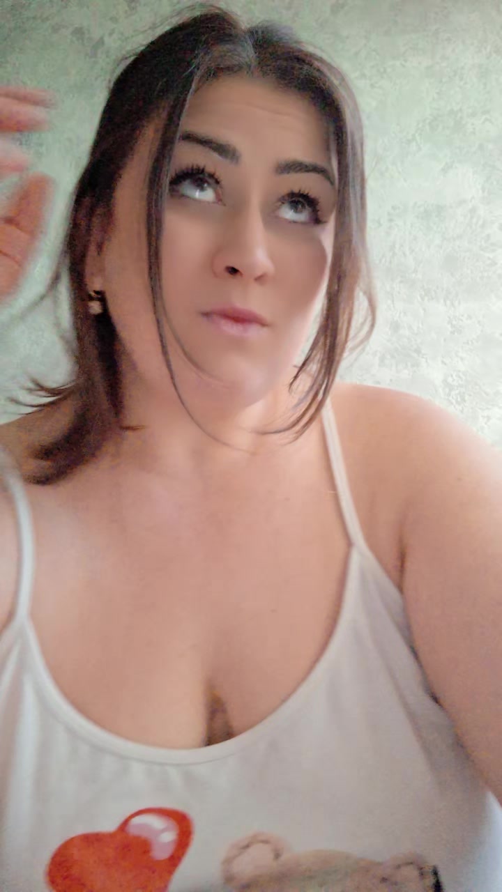 @Victorița