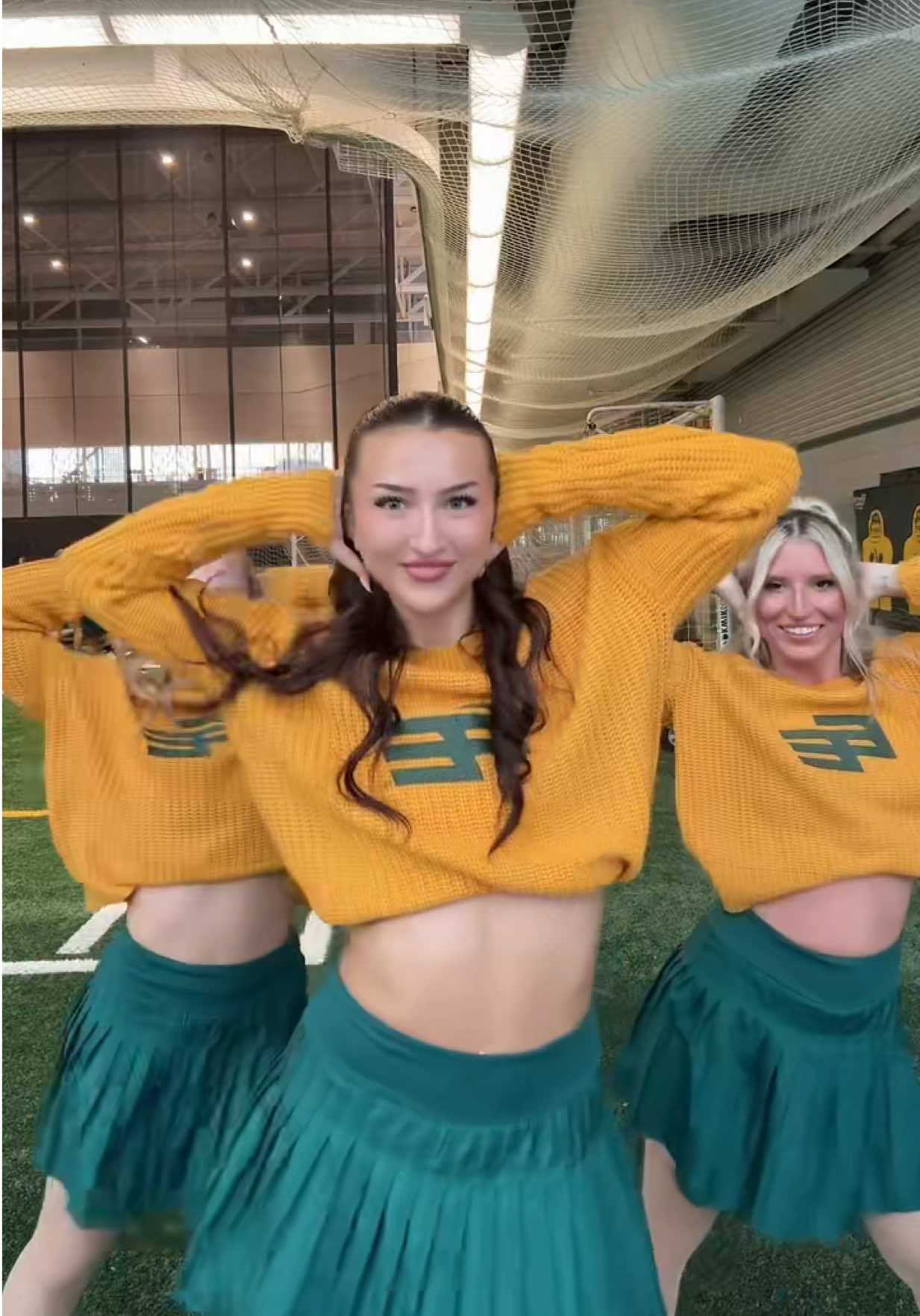 @Edmonton Elks Cheer Team