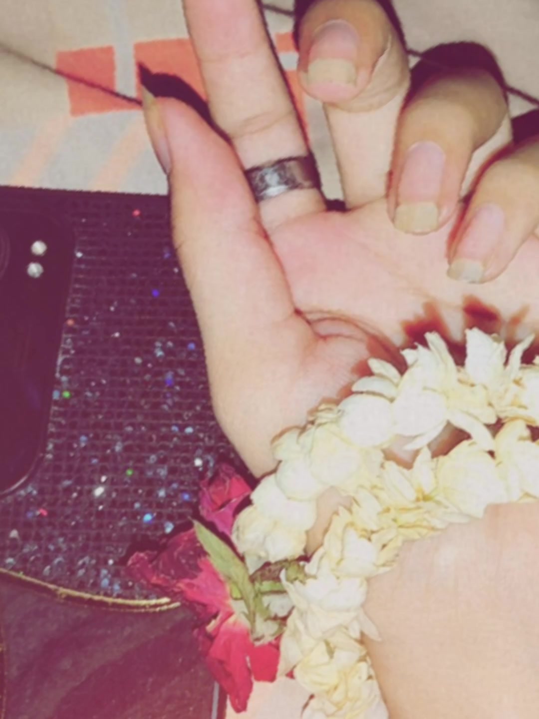 @𝙋𝙖𝙧𝙞 🌸