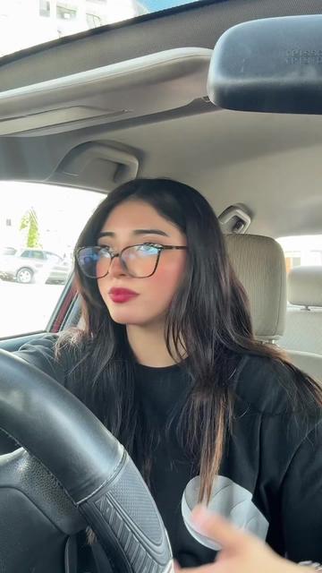 @Moyers_eveliin