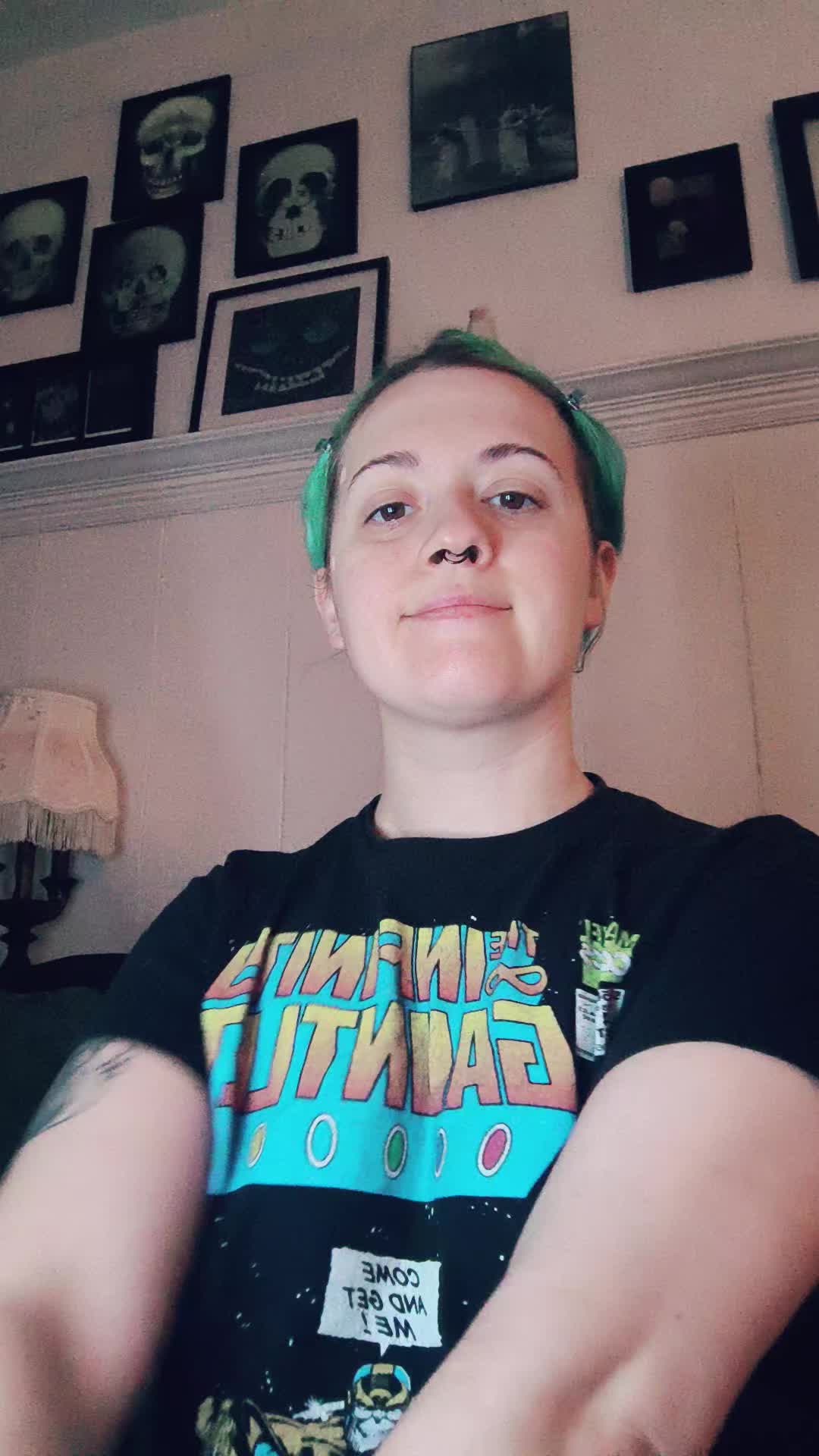 @🧚🏻🧝🏻&zwj;♀️