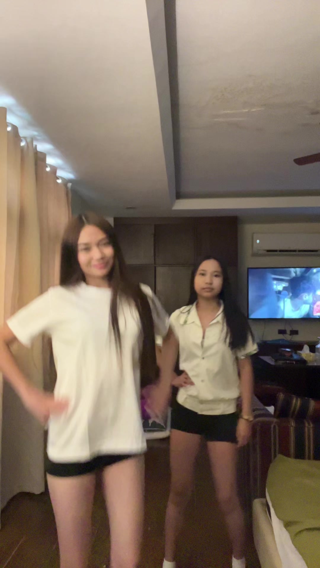 @GS