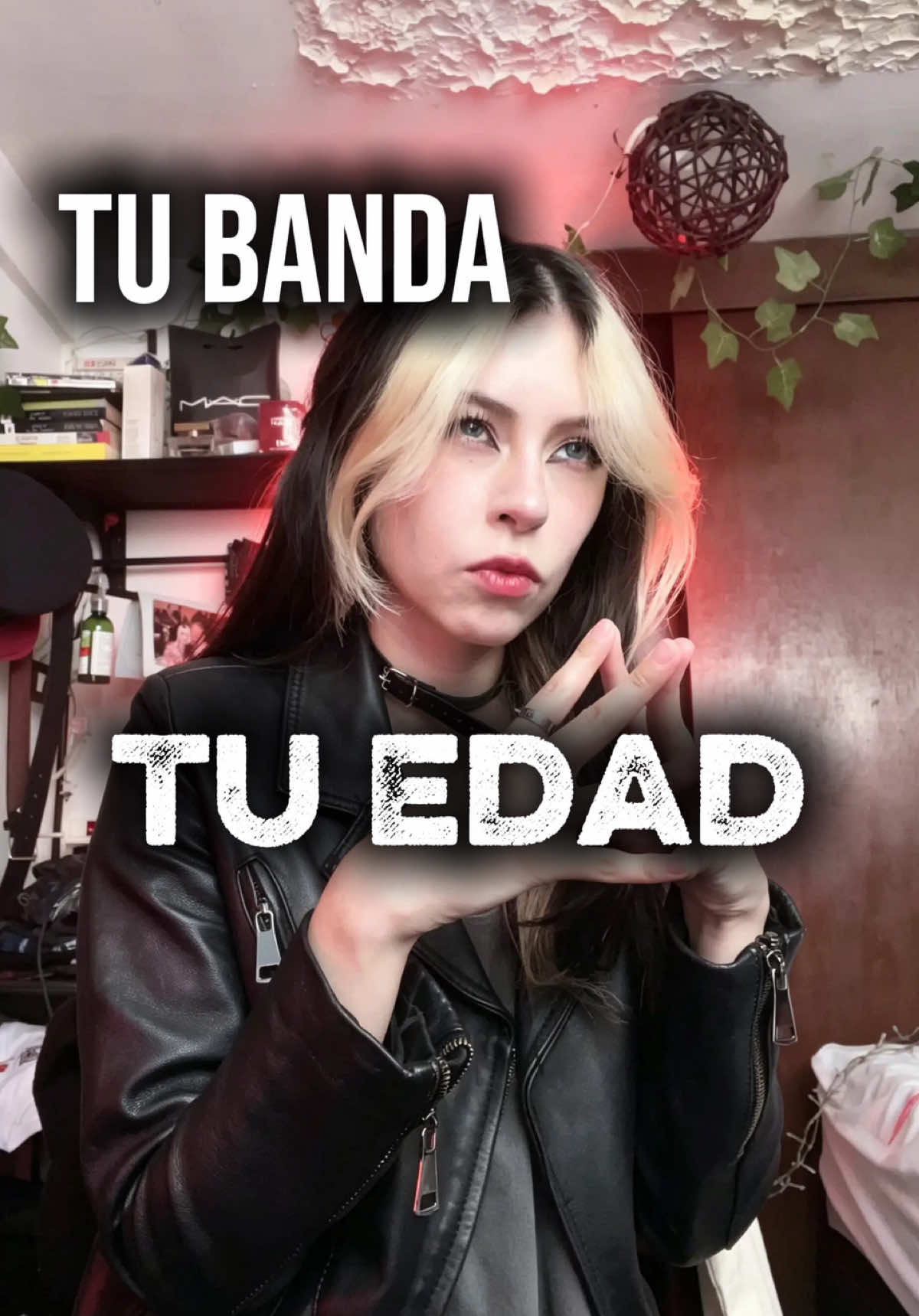 @deus_cos