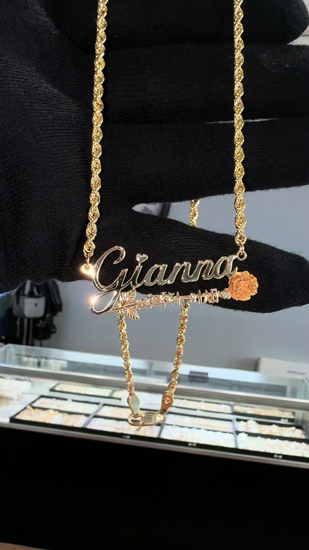 @Tito&rsquo;s Jewelry