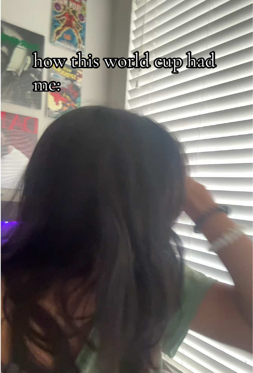 @𝕬𝖓𝖆