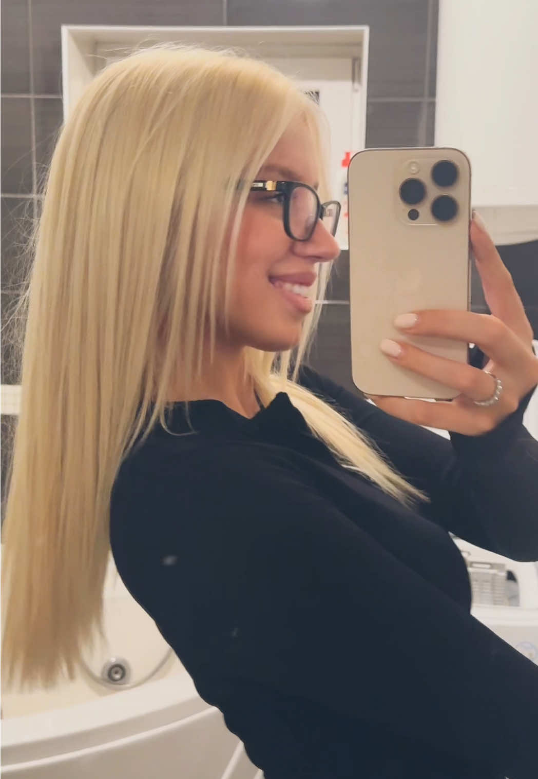 @Blonde Lena 🌟