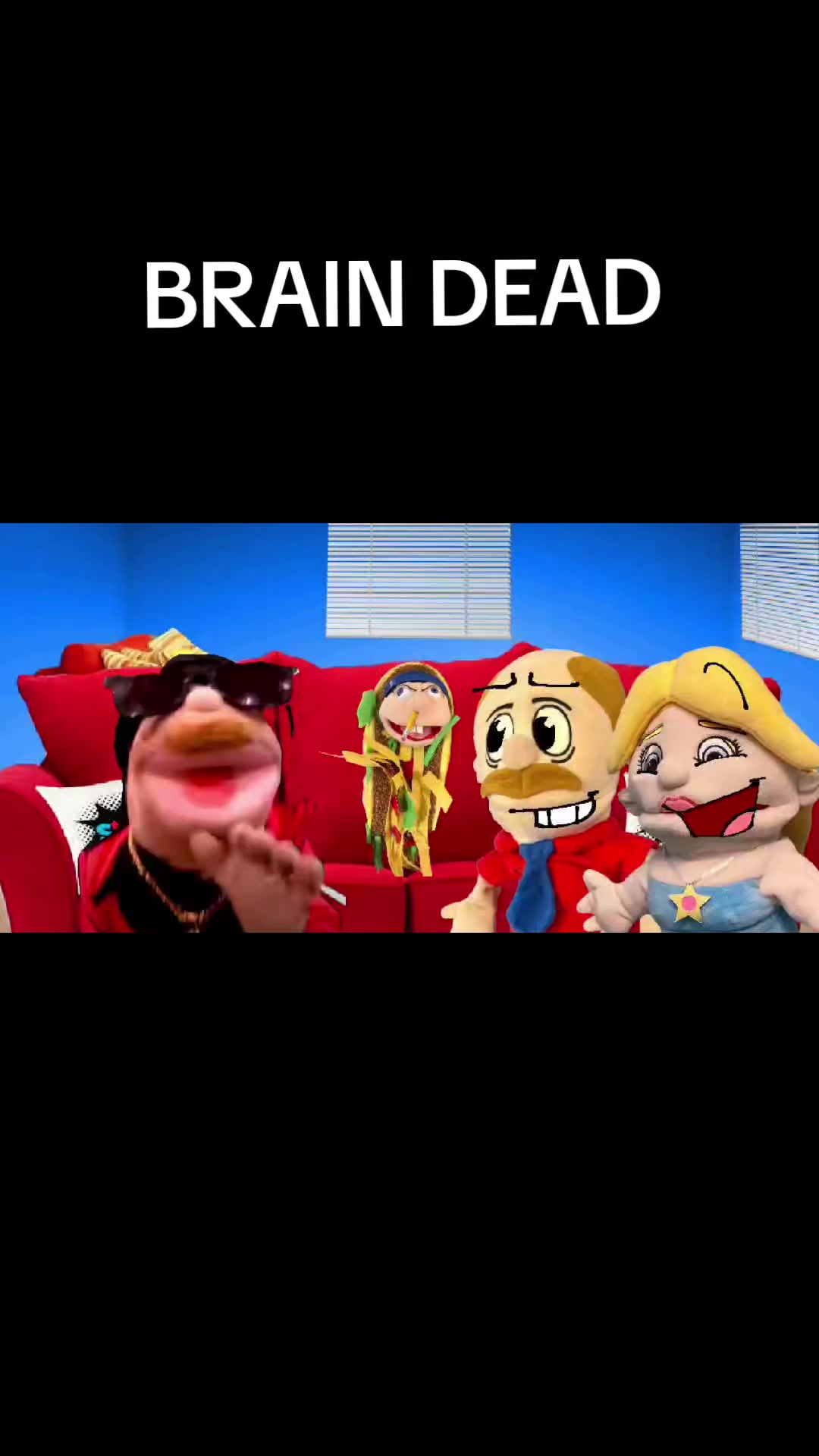 @RANDOMDUDD