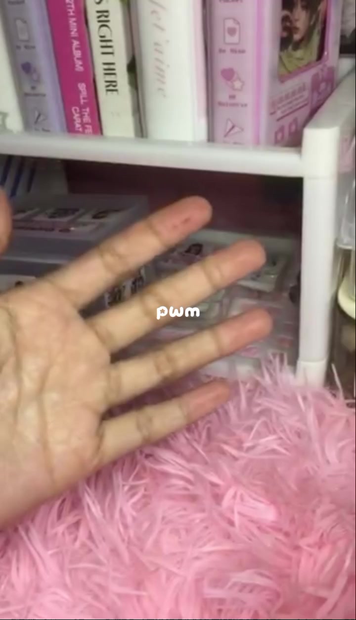@lily