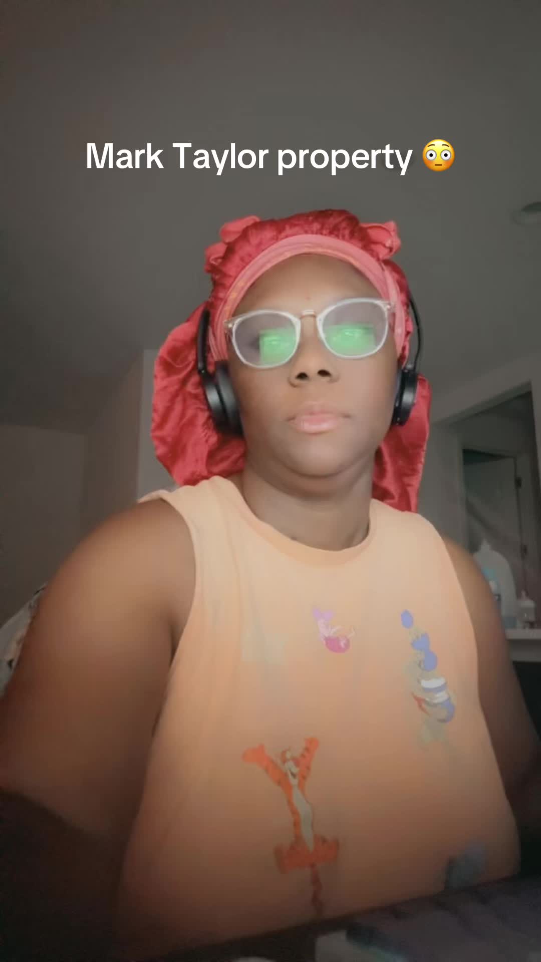 @RedBonnetchroniclesUncut