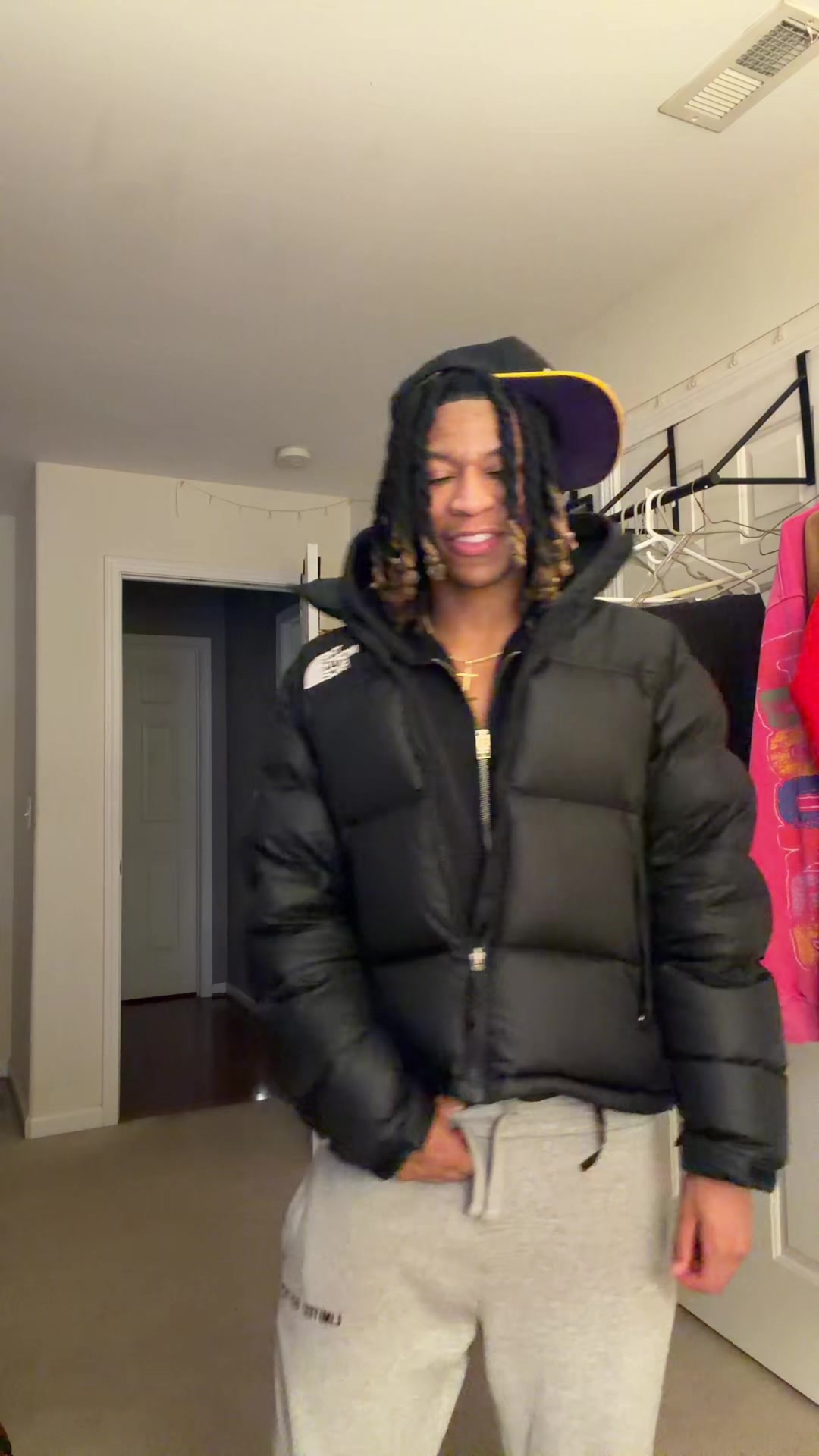 @privlifeofzay