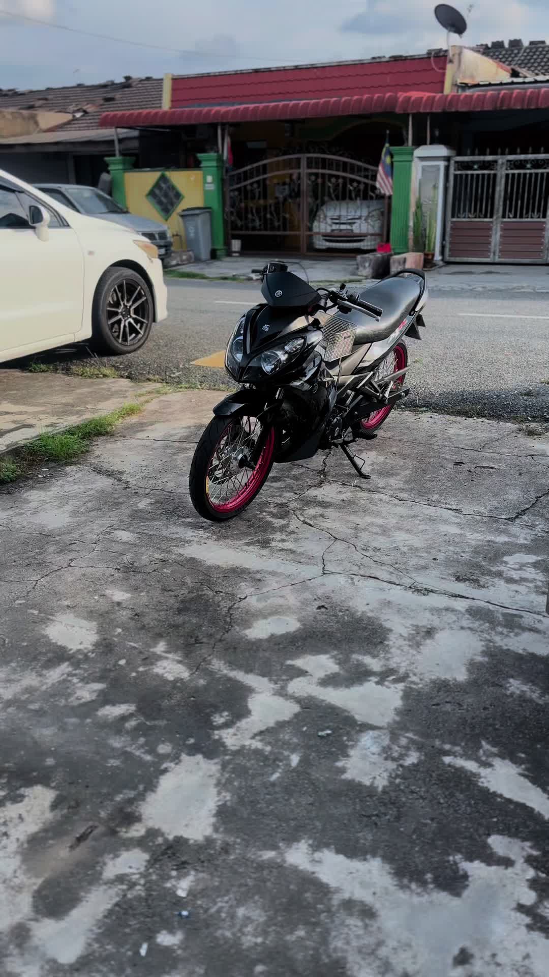 @๐ฟ๐๐