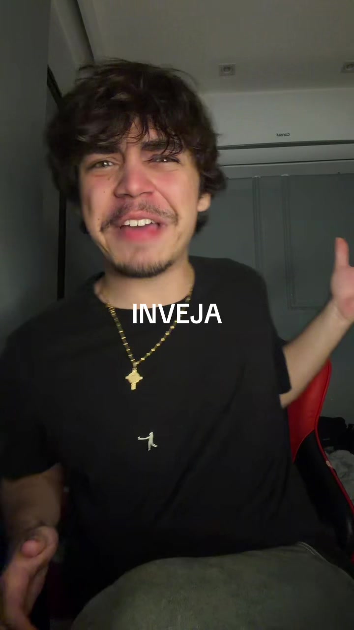 @Augusto César