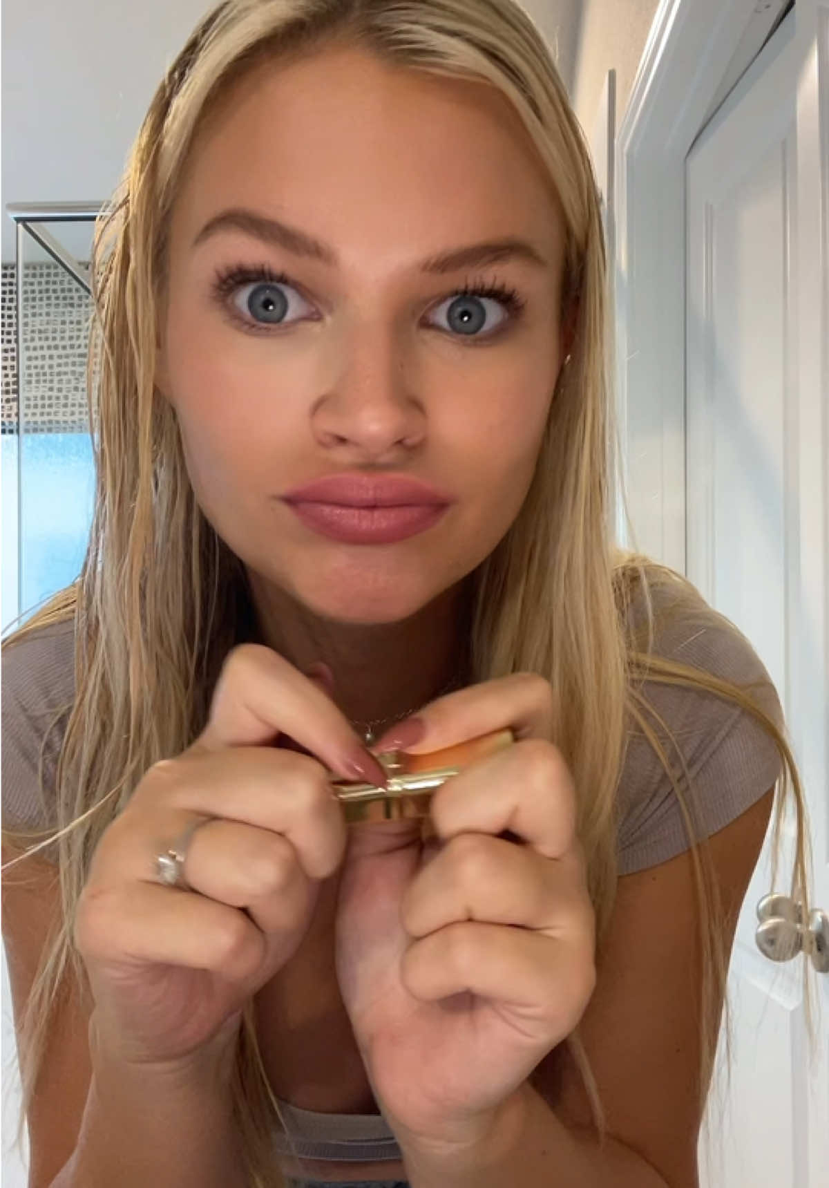 @Sunkiss Society