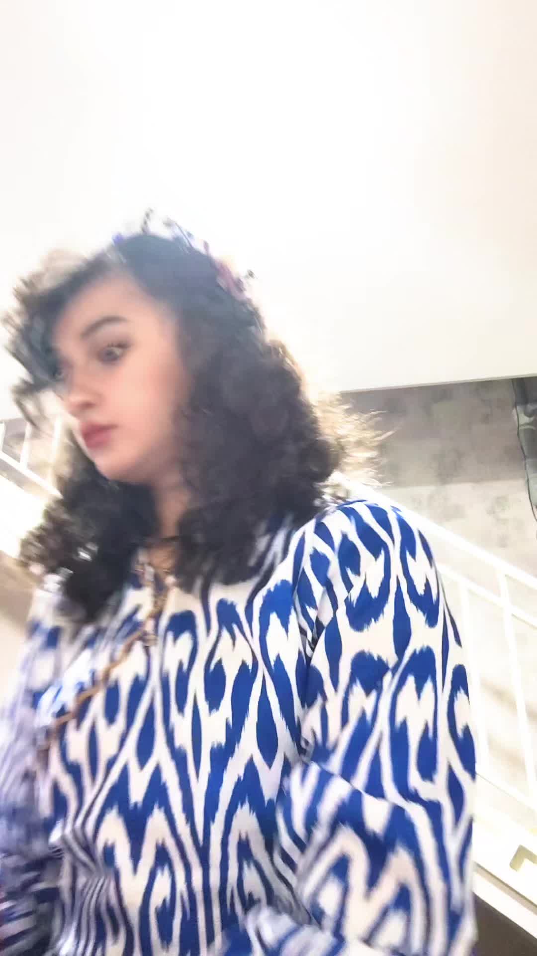 @📹Zilola_18🎭