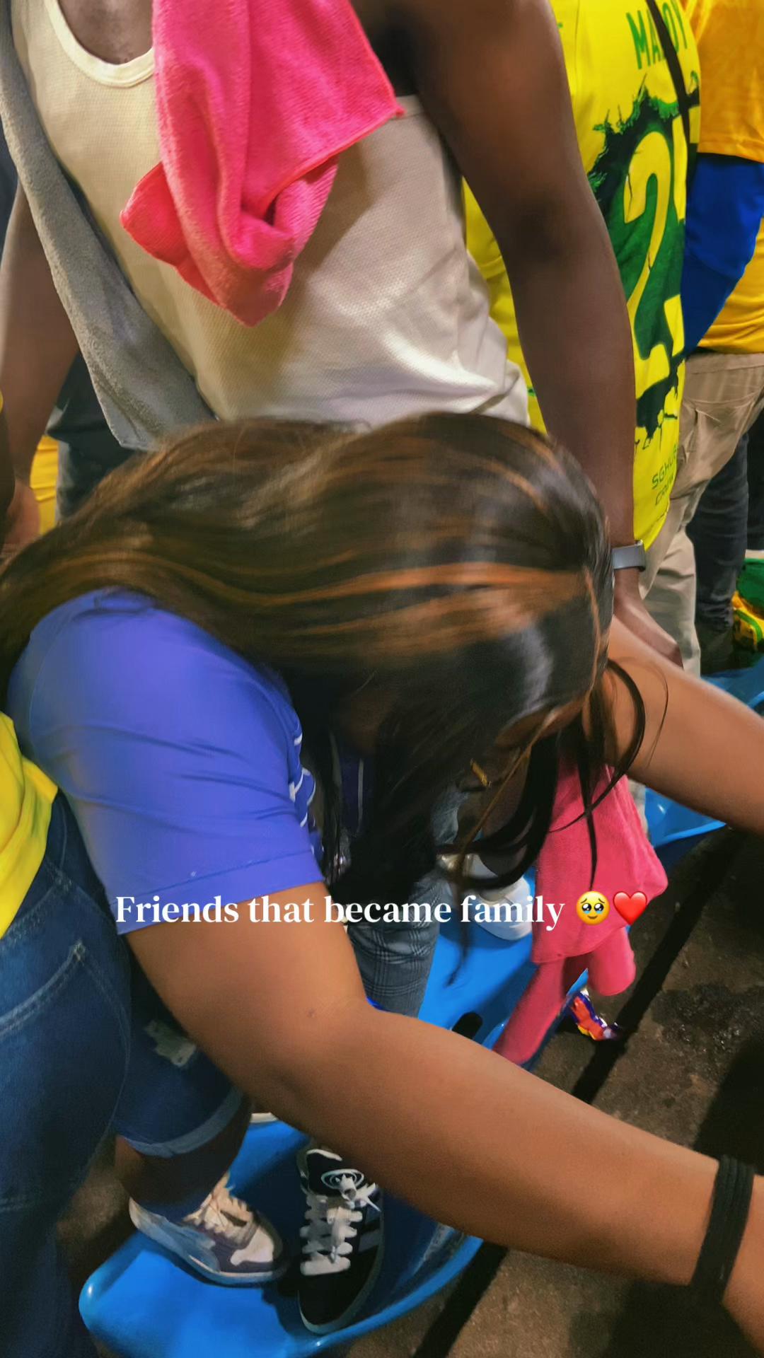 @Tshiamo💛👆🏻